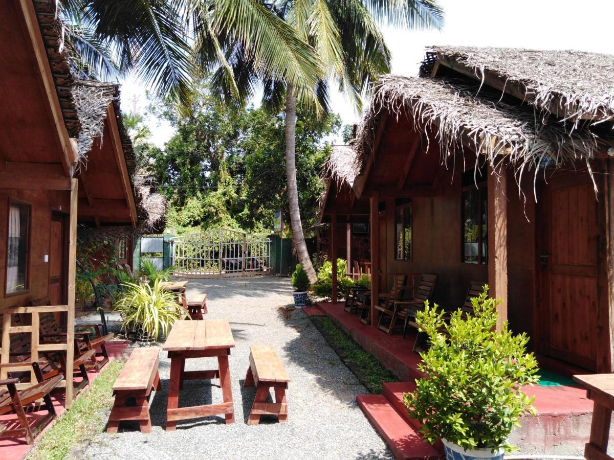 Hotel Blue Ocean Cabana à Trincomalee Extérieur photo